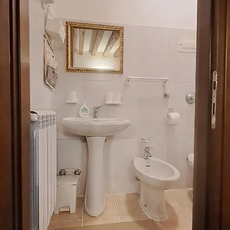 Rialto Laura Venedig