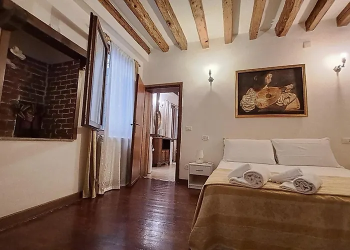 Rialto Laura Appartement *