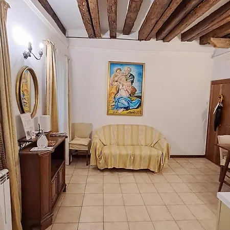 Rialto Laura Appartement