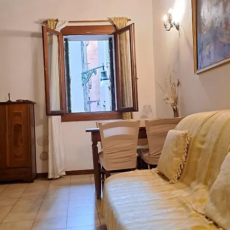 Rialto Laura Appartement *