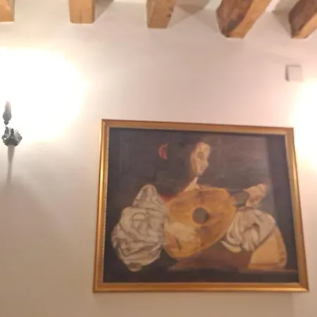 Rialto Laura דירה *