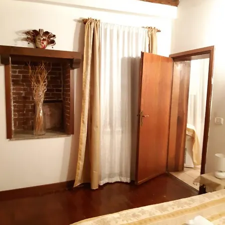 Rialto Laura Apartmán